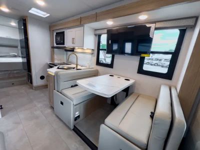 2027 Thor Motor Coach CHATEAU - Photo 6
