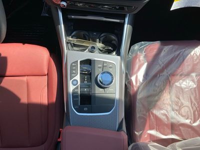 2026 BMW 3 Series - Photo 10