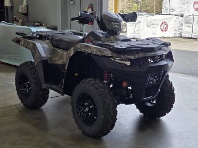 2025 Suzuki KingQuad 500AXi Power Steering SE Camo — front three-quarter view