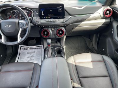 2024 Chevrolet Blazer — photo 13 view