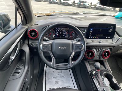 2024 Chevrolet Blazer — photo 19 view