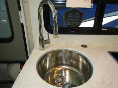 2026 Thor Motor Coach AXIS - Photo 10