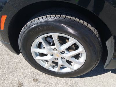 2024 Chevrolet Equinox — photo 10 view