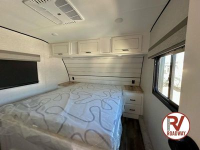 2024 Roamer Light Duty 244RLS - Photo 23