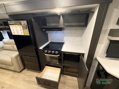 2026 Forest River RV Rockwood Ultra Lite — photo 31 view