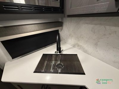 2026 Forest River RV Rockwood Ultra Lite — photo 38 view