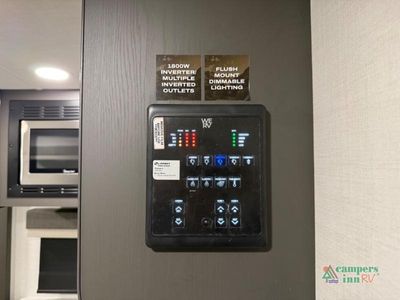 2026 Forest River RV Rockwood Ultra Lite — photo 15 view