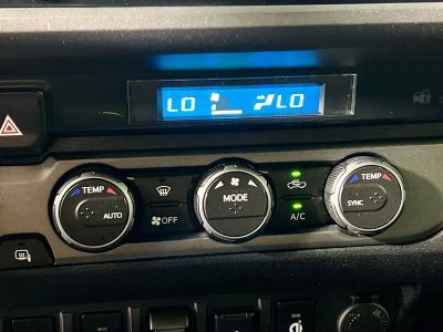2023 Toyota Tacoma — photo 23 view