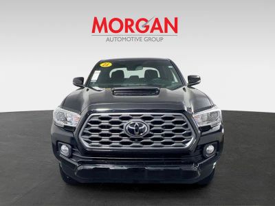 2023 Toyota Tacoma — photo 8 view