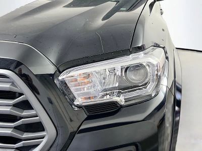 2023 Toyota Tacoma — photo 9 view