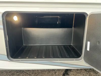 2027 Entegra VISION XL — photo 29 view