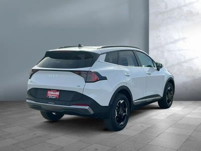 2026 Kia Sportage — engine compartment view