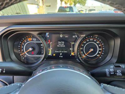 2025 Jeep Wrangler — photo 20 view