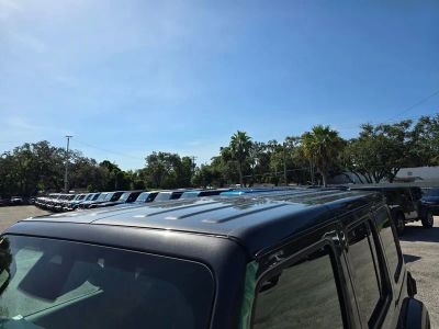 2025 Jeep Wrangler — photo 12 view
