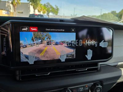 2025 Jeep Wrangler — photo 23 view