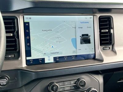 2023 Ford Bronco — photo 13 view