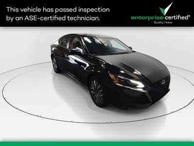 2025 Nissan Altima - Photo 1
