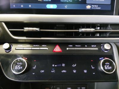2024 Hyundai Sonata - Photo 13
