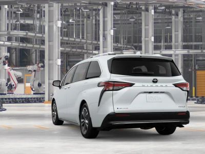 2026 Toyota Sienna - Photo 9