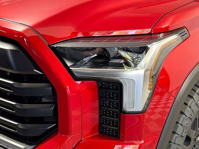 2026 Toyota Tundra — photo 8 view