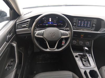 2024 Volkswagen Jetta - Photo 17