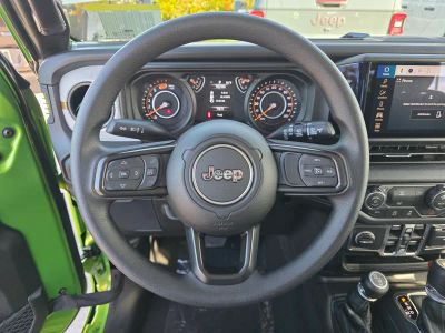 2026 Jeep Wrangler — photo 16 view