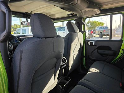 2026 Jeep Wrangler — photo 9 view