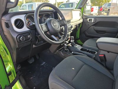 2026 Jeep Wrangler — photo 13 view