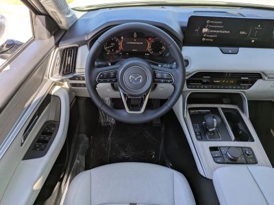 2026 Mazda CX-90 — photo 16 view