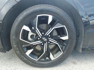 2025 Hyundai Sonata - Photo 10