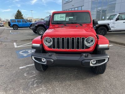 2026 Jeep Wrangler — photo 9 view
