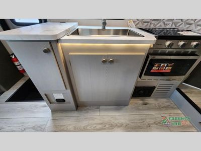 2025 Coachmen RV Freelander - Photo 46