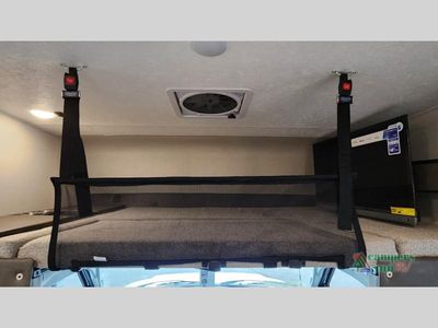2025 Coachmen RV Freelander - Photo 27