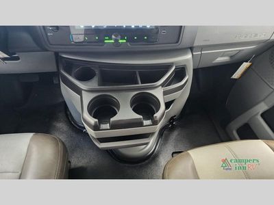 2025 Coachmen RV Freelander - Photo 26