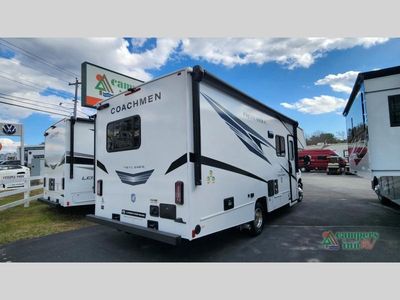 2025 Coachmen RV Freelander - Photo 3