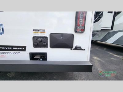 2025 Coachmen RV Freelander - Photo 13