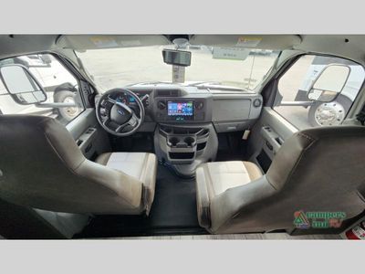 2025 Coachmen RV Freelander - Photo 22