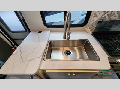 2025 Coachmen RV Freelander - Photo 42
