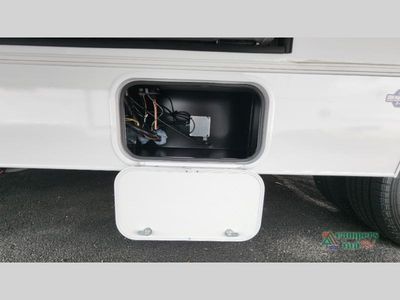 2025 Coachmen RV Freelander - Photo 12