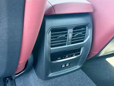 2026 BMW i4 — photo 19 view