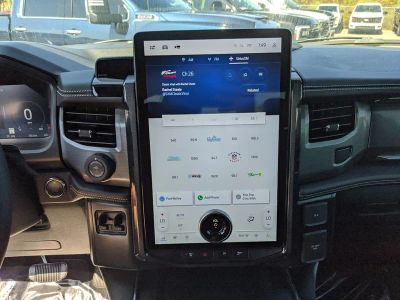 2025 Ford F-150 Lightning — photo 23 view