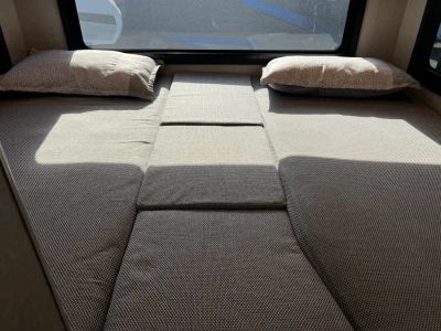 2027 Thor Motor Coach MAGNITUDE GRAND — photo 24 view