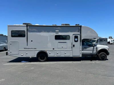 2027 Thor Motor Coach MAGNITUDE GRAND — photo 27 view