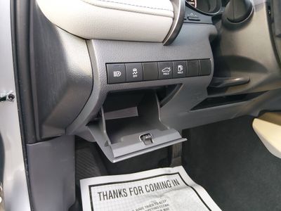 2024 Toyota Camry — photo 13 view
