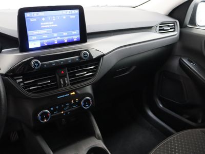 2025 Ford Escape AWD — photo 15 view