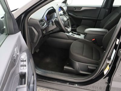 2025 Ford Escape AWD — photo 14 view