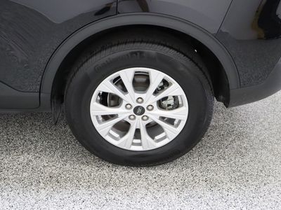 2025 Ford Escape AWD — photo 10 view