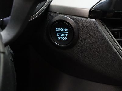 2025 Ford Escape AWD — photo 17 view