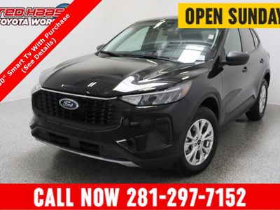 2025 Ford Escape AWD Active 1.5T in Agate Black Metallic — front three-quarter view