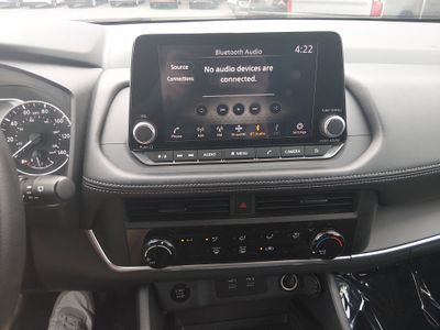 2024 Nissan Rogue - Photo 13
